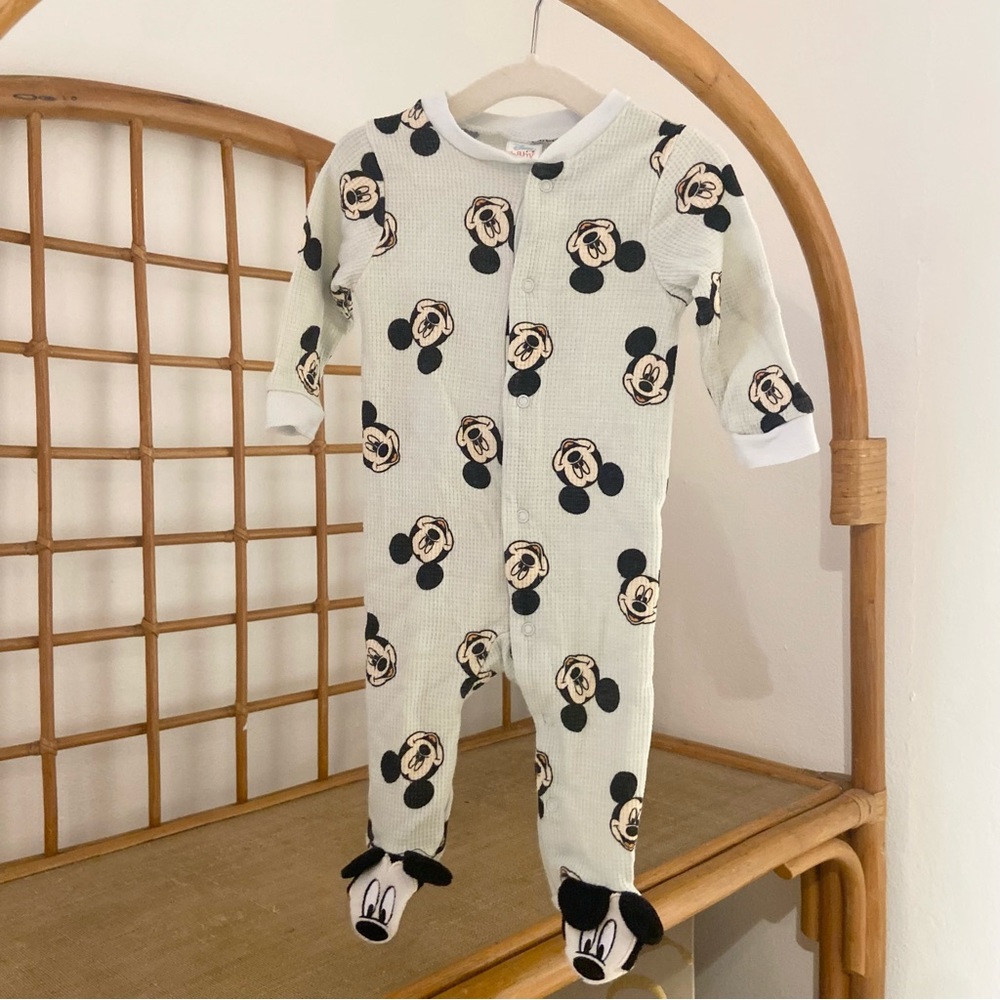 Mickey Mouse footie 0-3 months